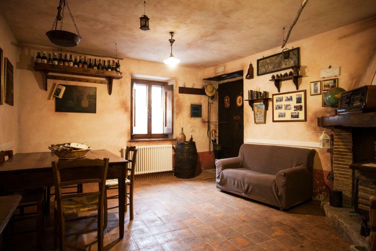 Locanda Della Casella Cineto Romano Exteriör bild